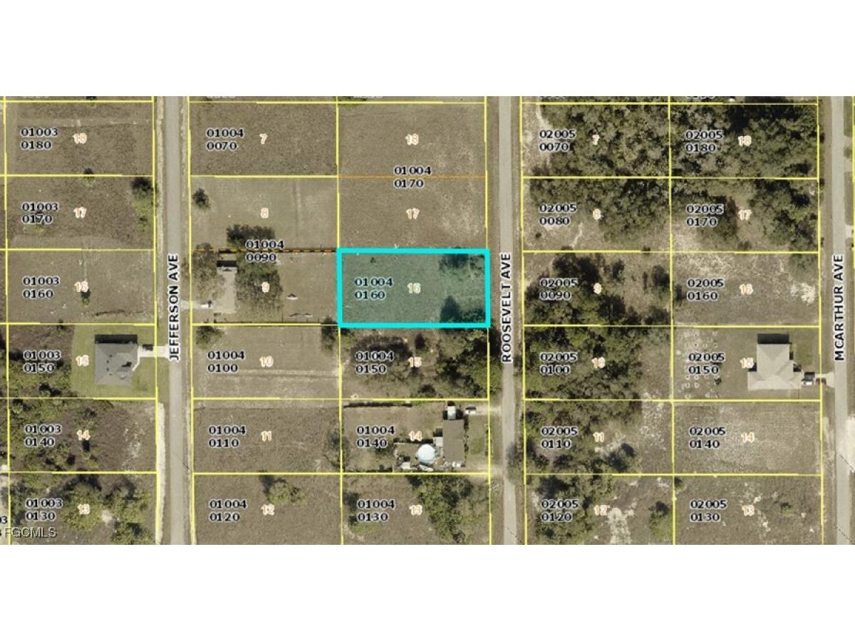 1607 Roosevelt Avenue Lehigh Acres FL 33972 2026004670 image1