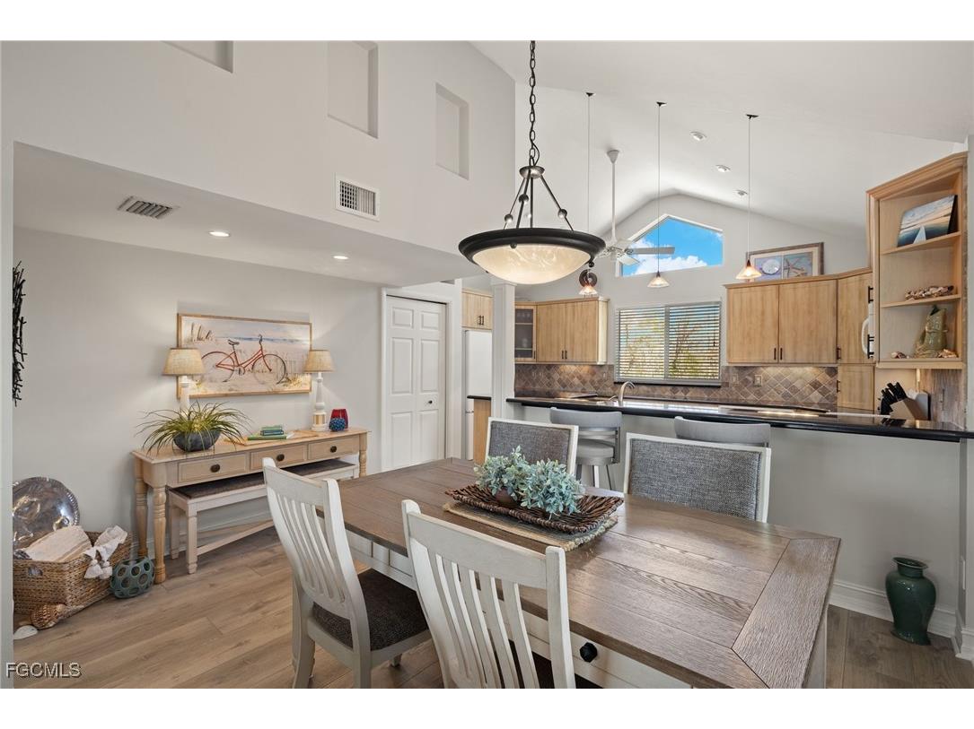 1607 Sand Castle Road Sanibel FL 33957 2025017281 image12