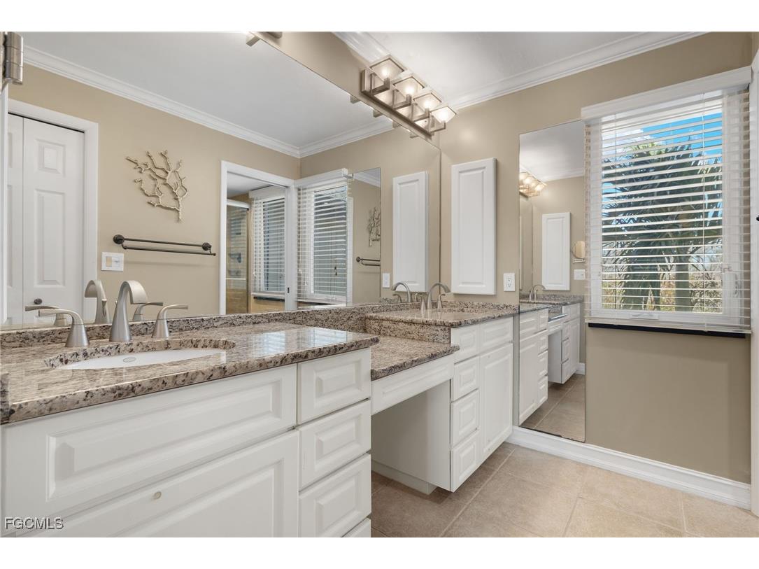 1607 Sand Castle Road Sanibel FL 33957 2025017281 image21