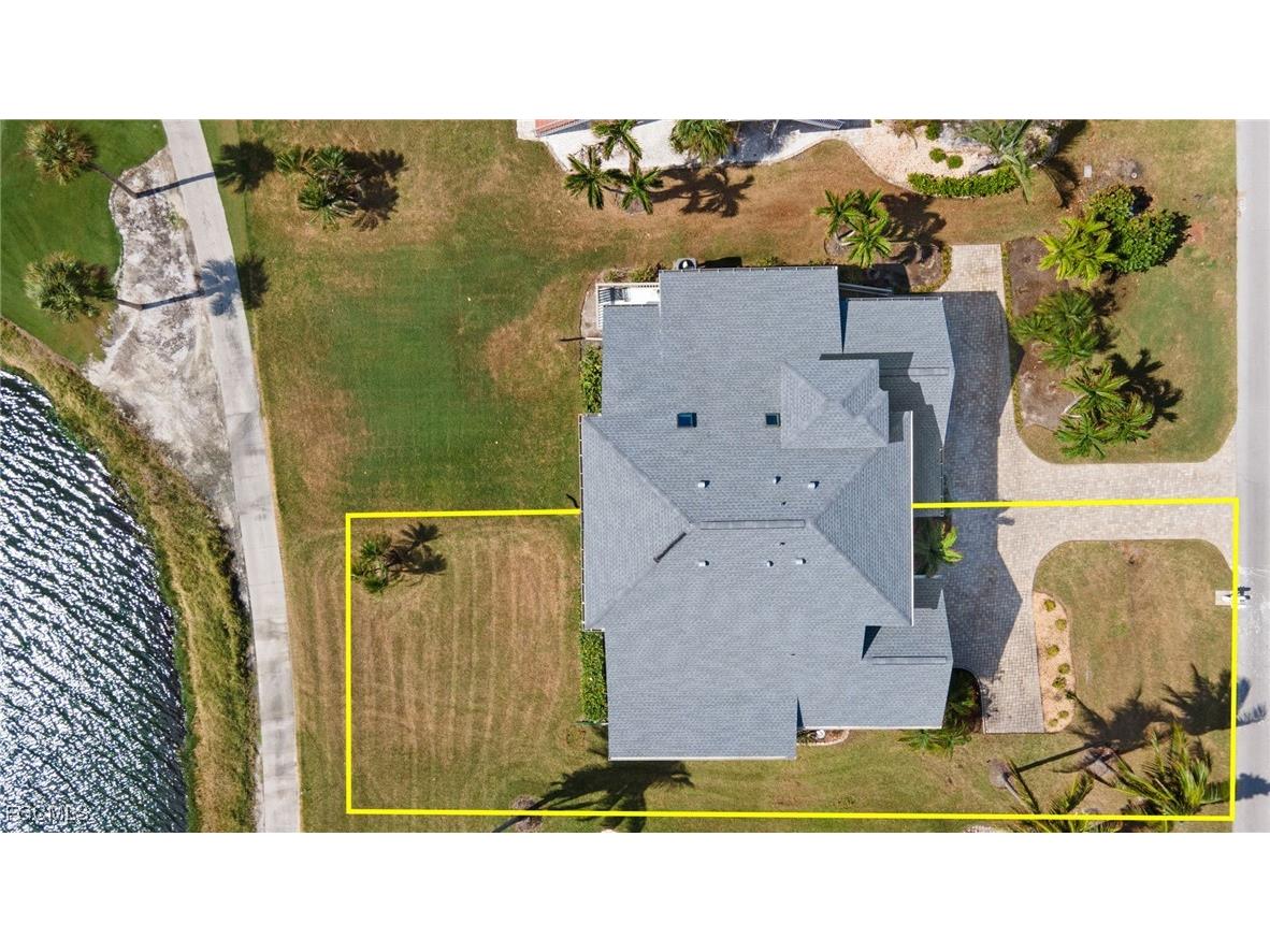 1607 Sand Castle Road Sanibel FL 33957 2025017281 image32
