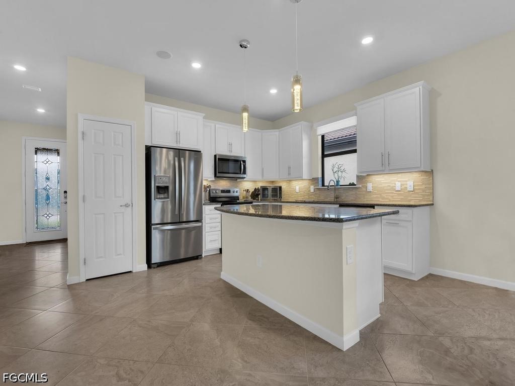 16072 Palmetto Prairie Drive Alva FL 33920 2026017857 image6