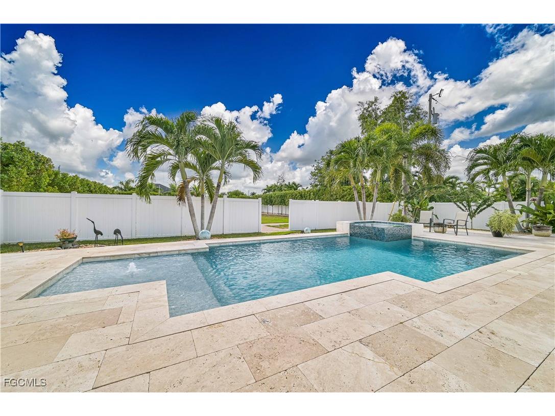 1608 Beach Parkway W Cape Coral FL 33914 2026002101 image14