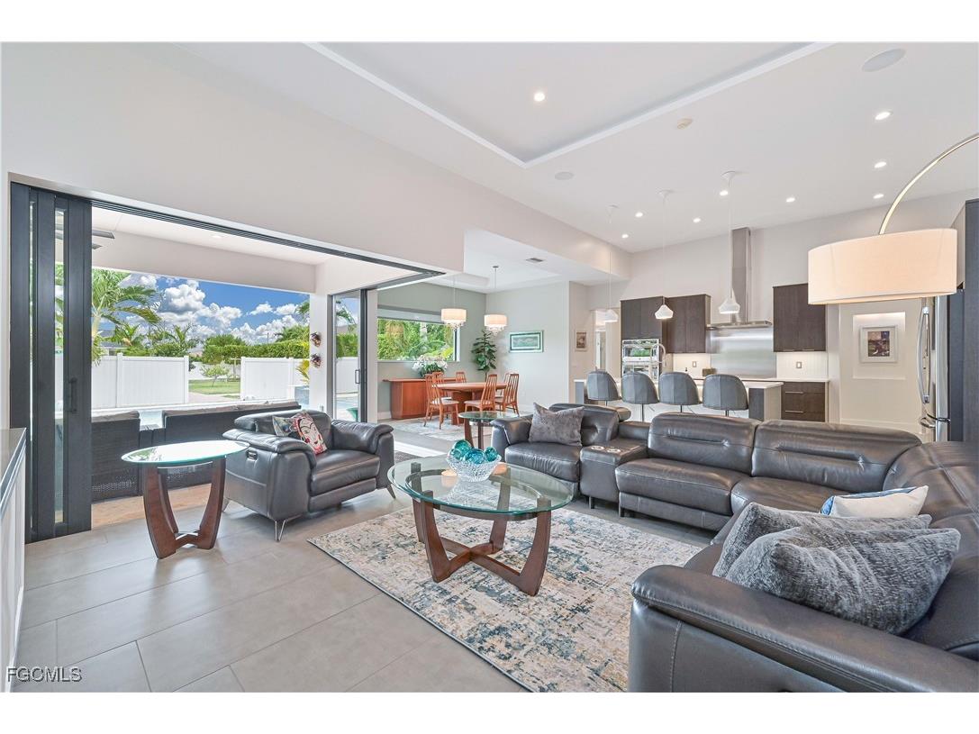 1608 Beach Parkway W Cape Coral FL 33914 2026002101 image25