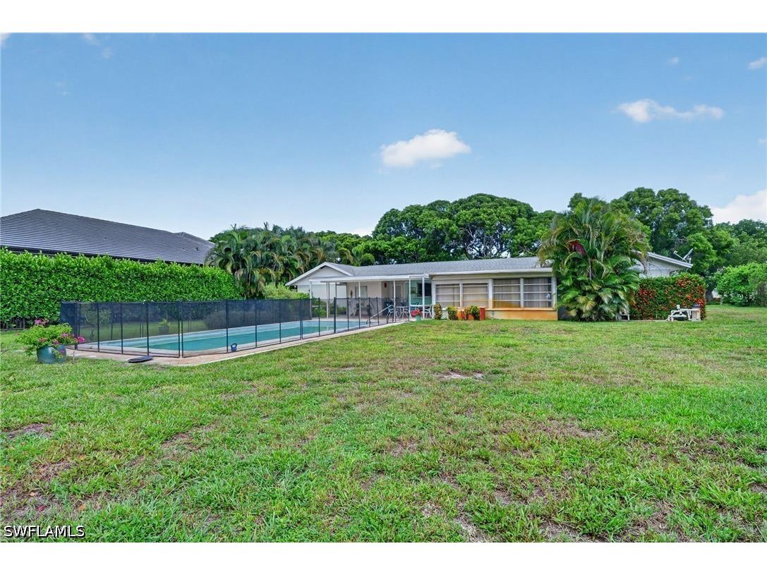 1608 Crayton Road Naples FL 34102 226023942 image12