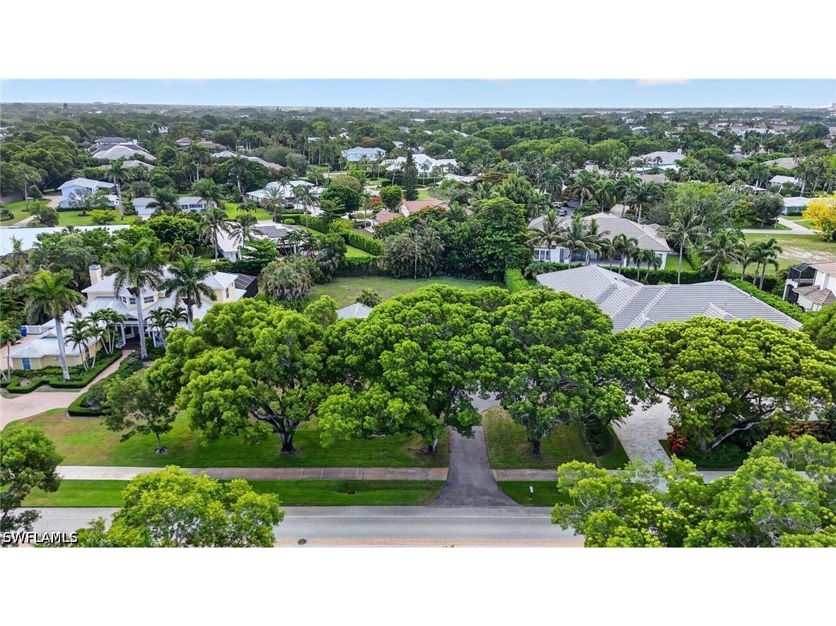 1608 Crayton Road Naples FL 34102 226023942 image16