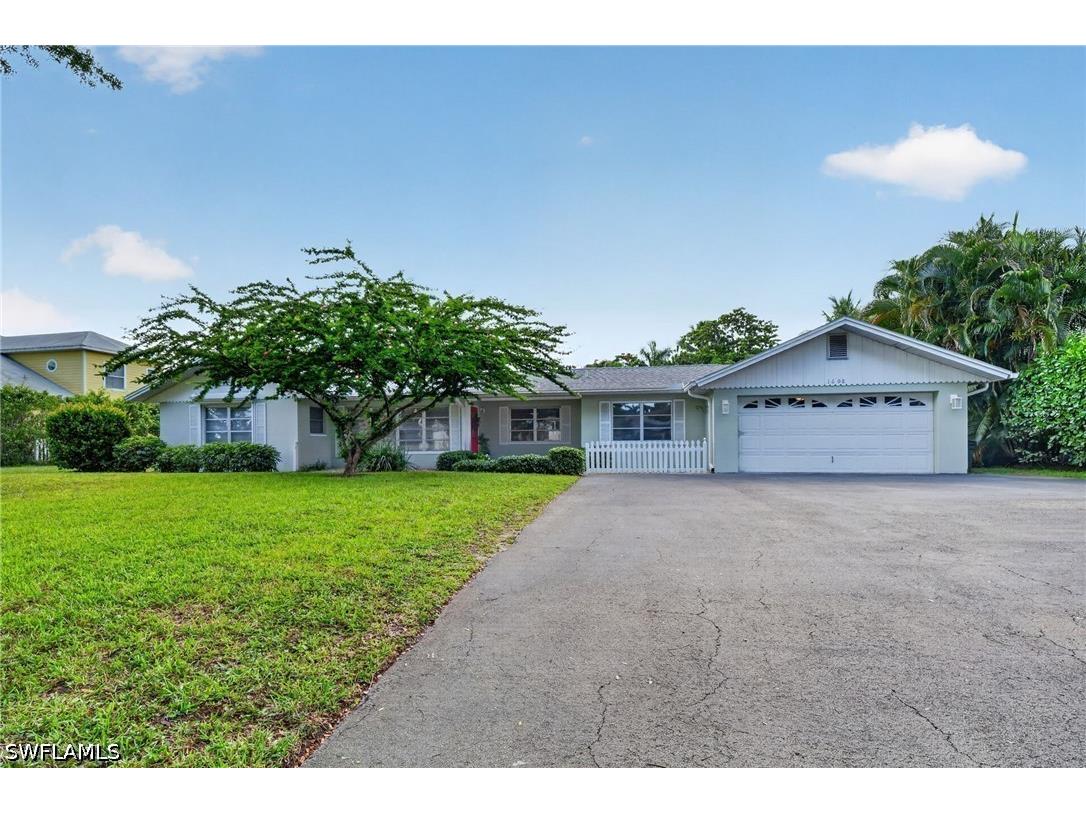 1608 Crayton Road Naples FL 34102 226023942 image9