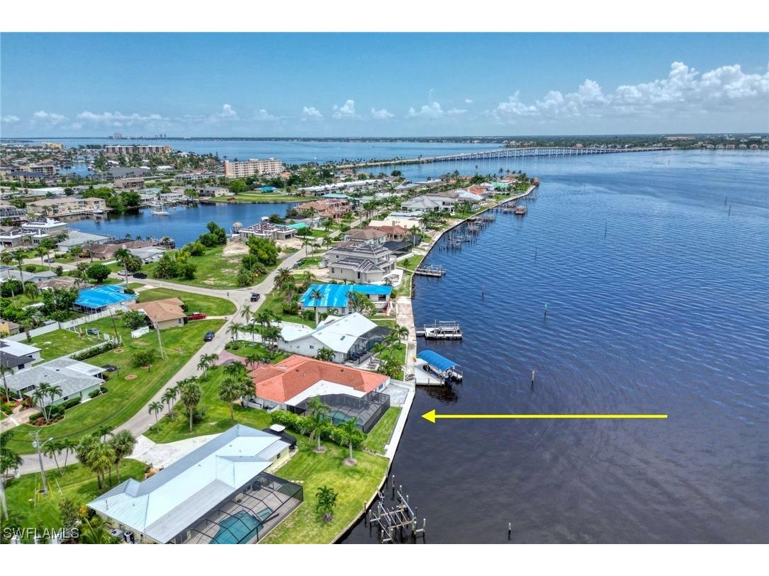 1608 Edith Esplanade Cape Coral FL 33904 223057830 image1