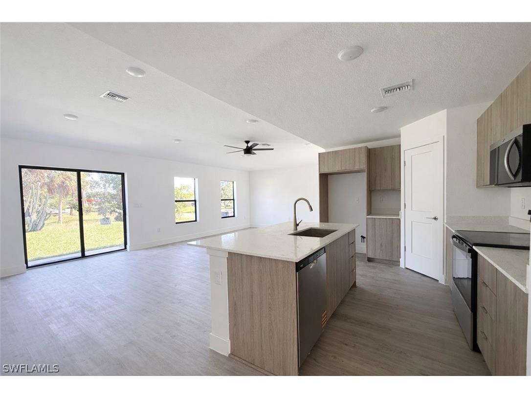 1608 Gene Avenue S Lehigh Acres FL 33976 226006746 image7