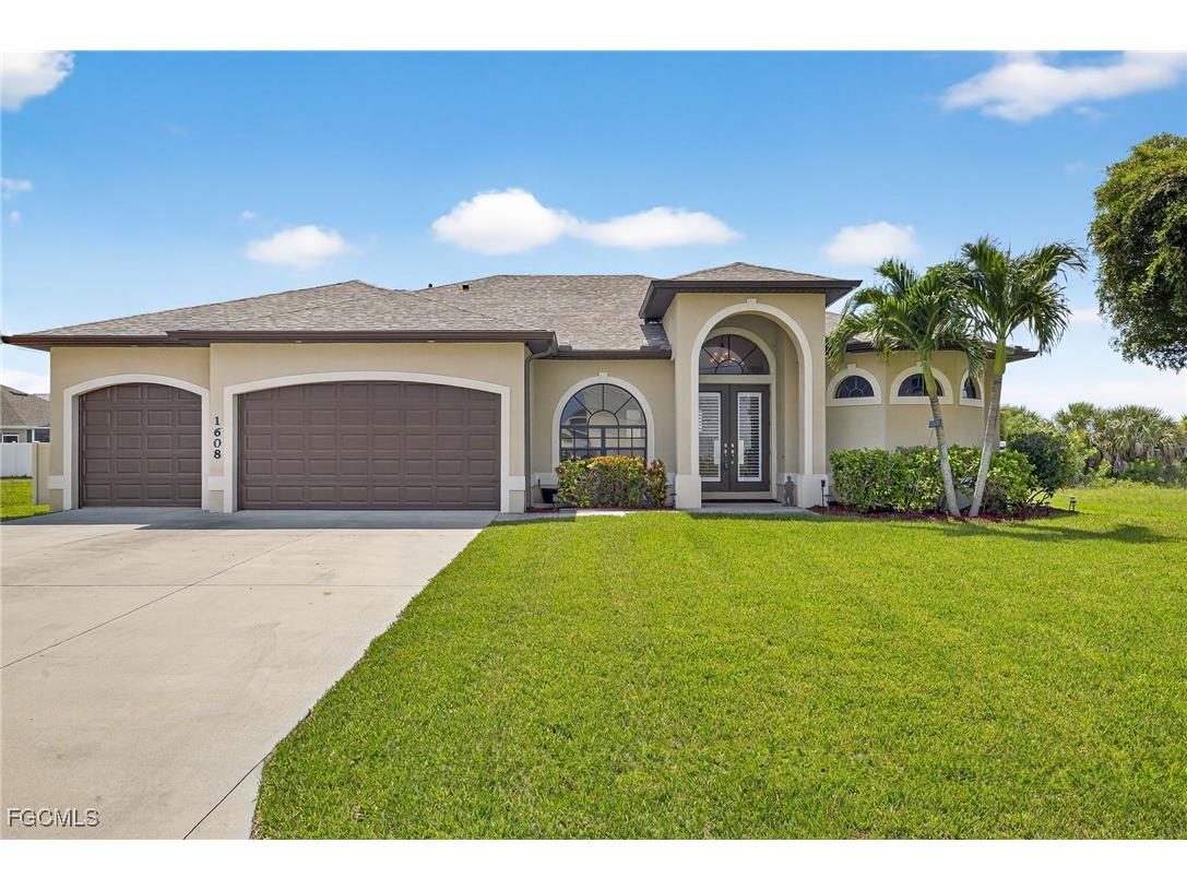 1608 NW 36th Avenue Cape Coral FL 33993 2025003511 image1