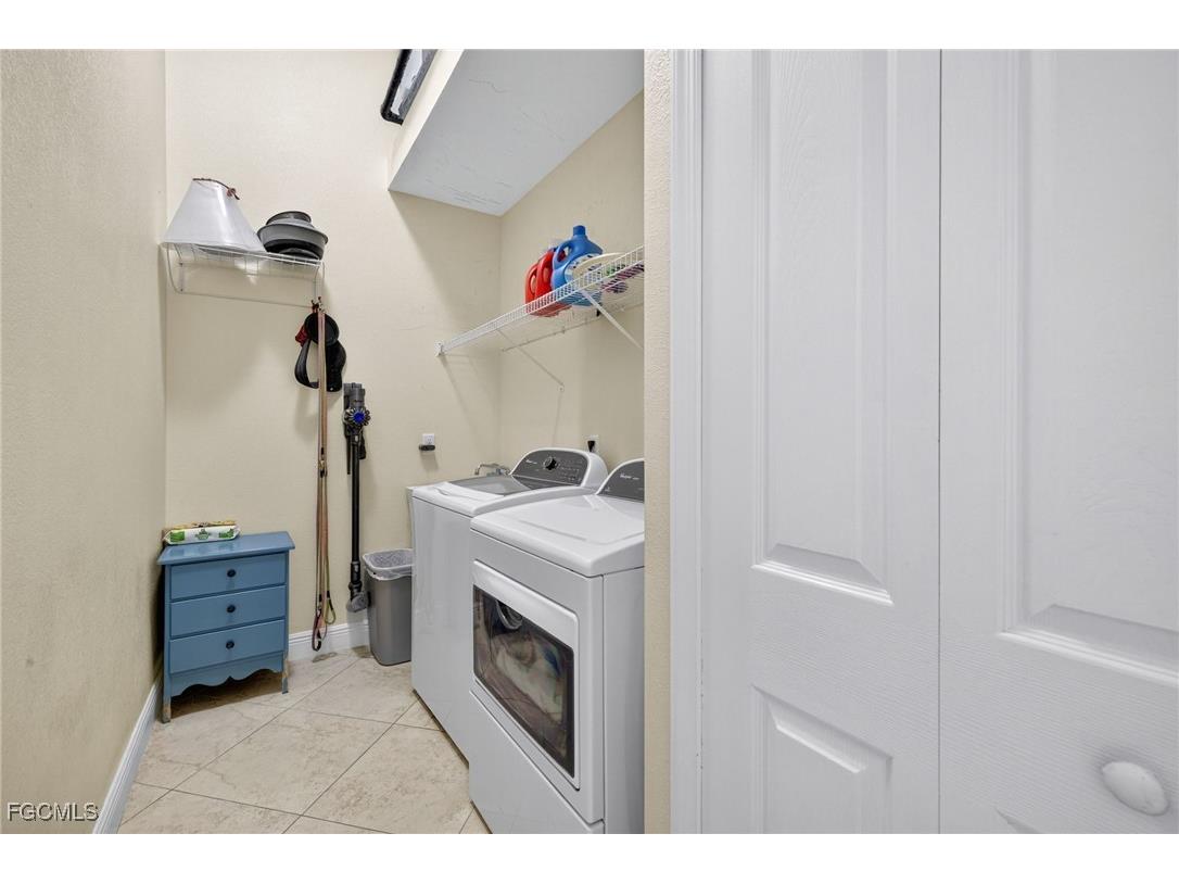 1608 NW 36th Avenue Cape Coral FL 33993 2025003511 image24