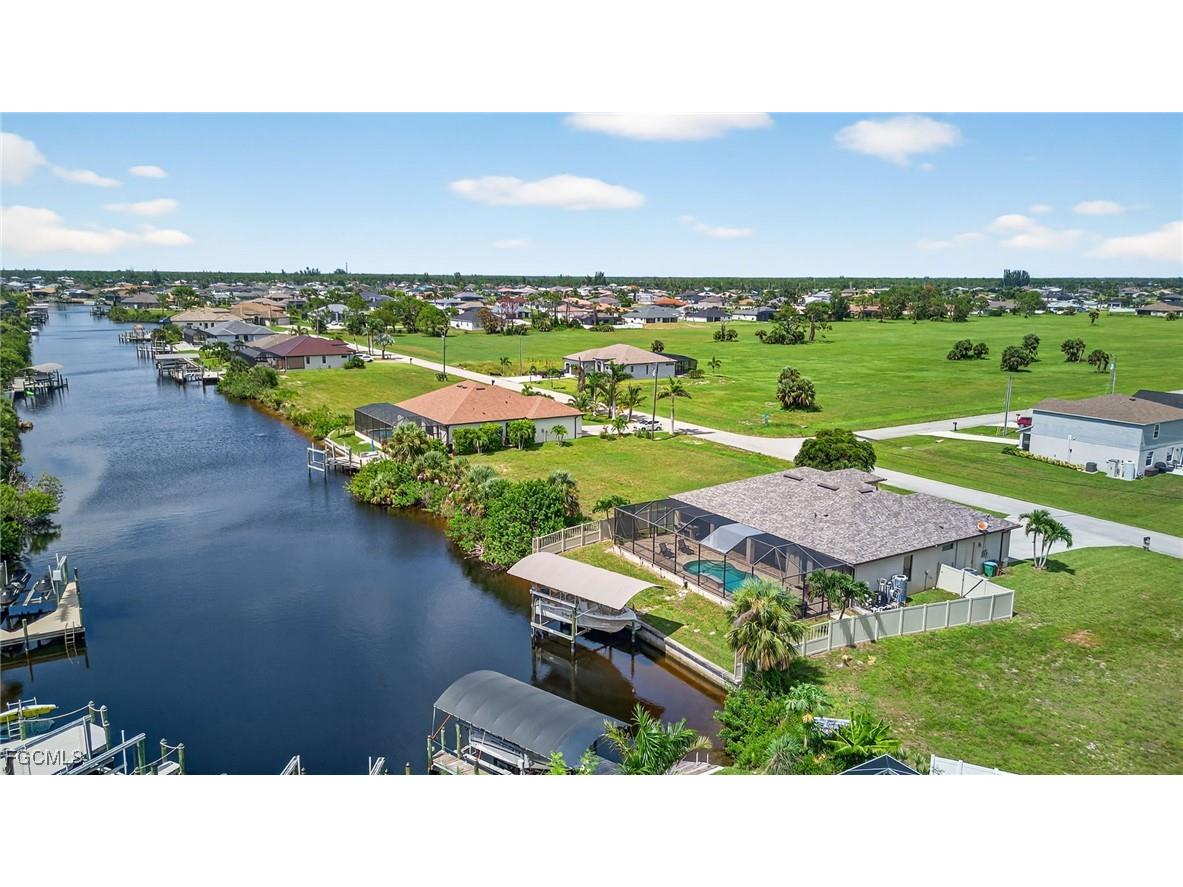 1608 NW 36th Avenue Cape Coral FL 33993 2025003511 image40