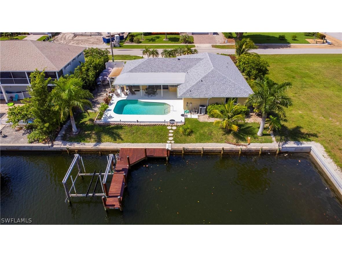 1608 Villa Court Marco Island FL 34145 222049967 image1