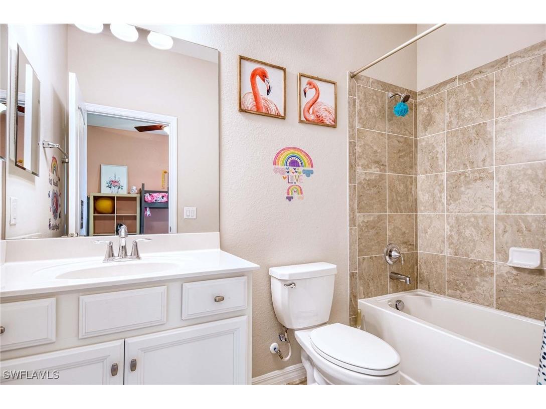 1608 Vizcaya Lane Naples FL 34113 226001119 image17