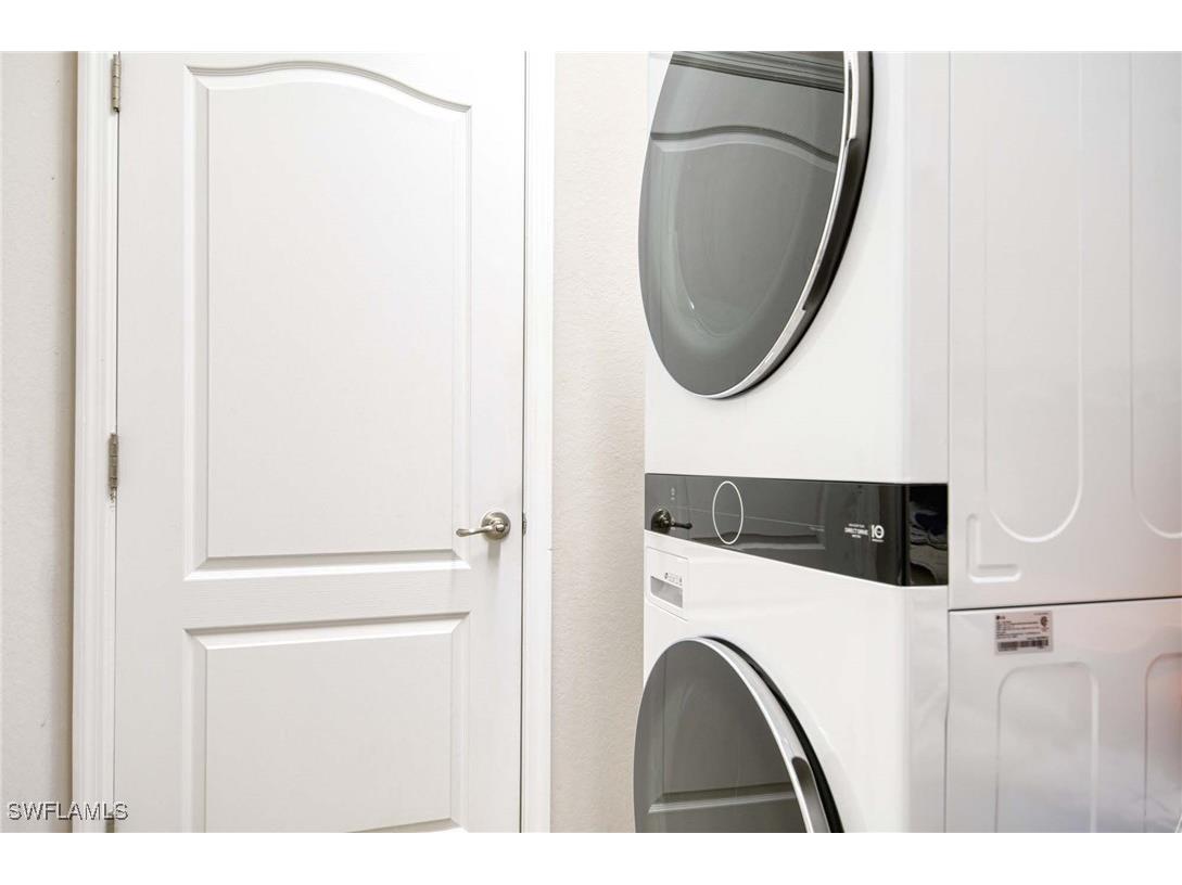 1608 Vizcaya Lane Naples FL 34113 226001119 image22