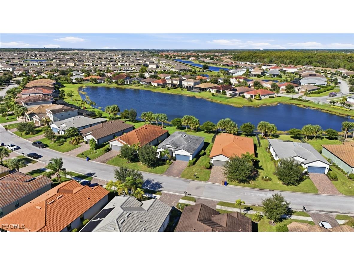 16083 Mistflower Drive Alva FL 33920 2025015455 image4