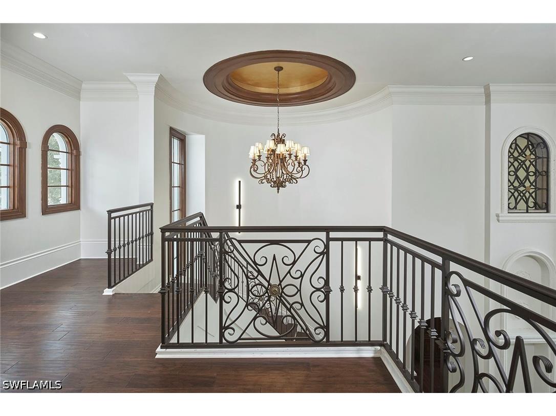1609 Chinaberry Way Naples FL 34105 225075484 image16