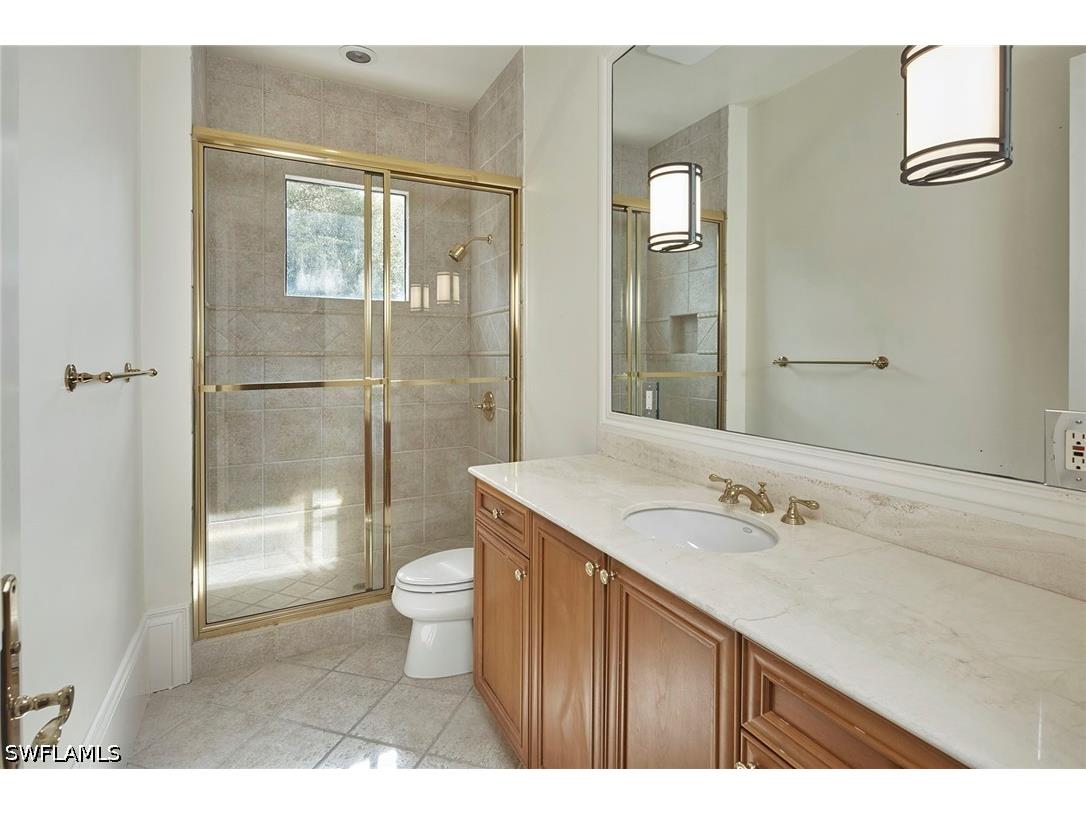 1609 Chinaberry Way Naples FL 34105 225075484 image19