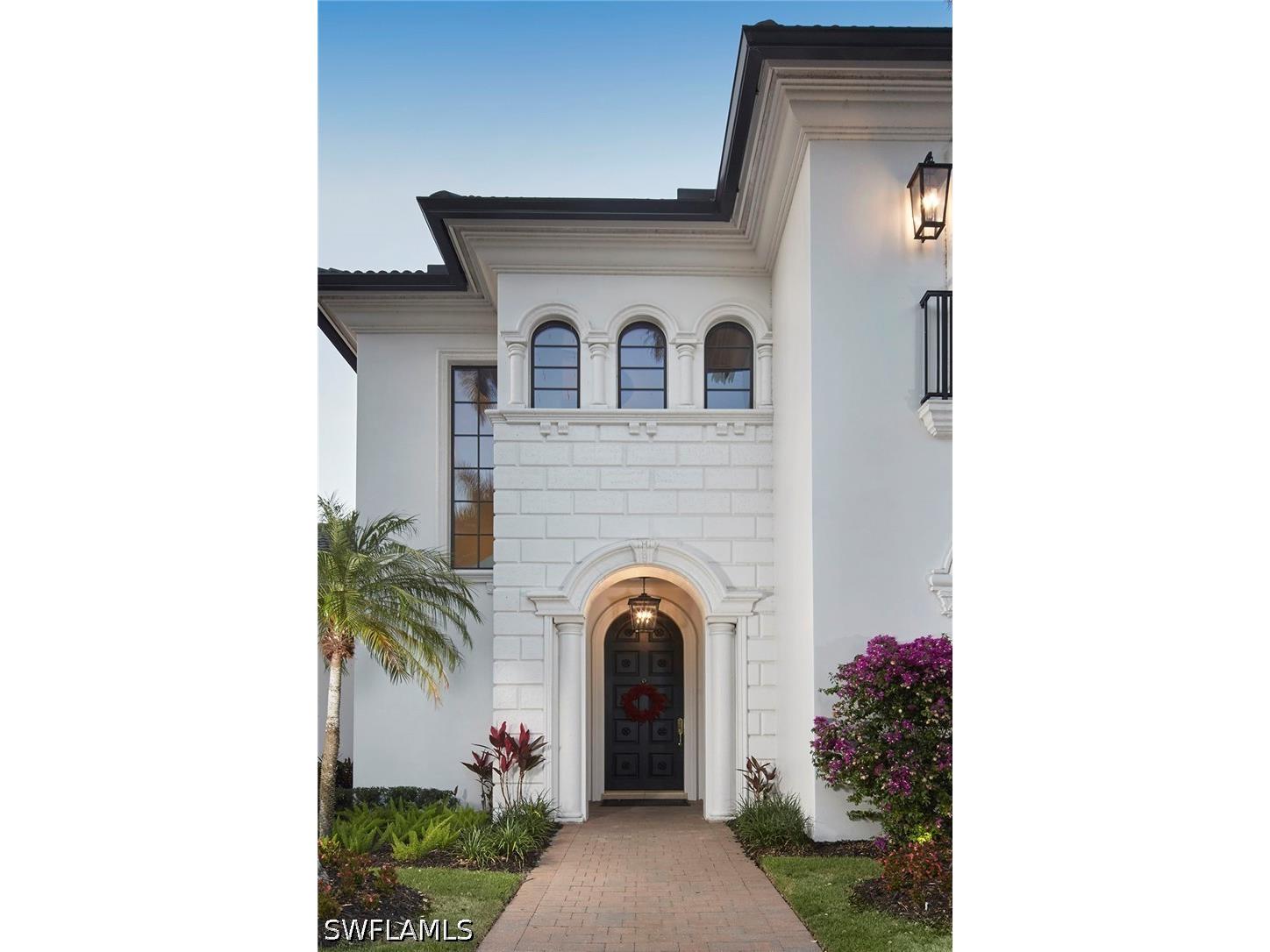 1609 Chinaberry Way Naples FL 34105 225075484 image3