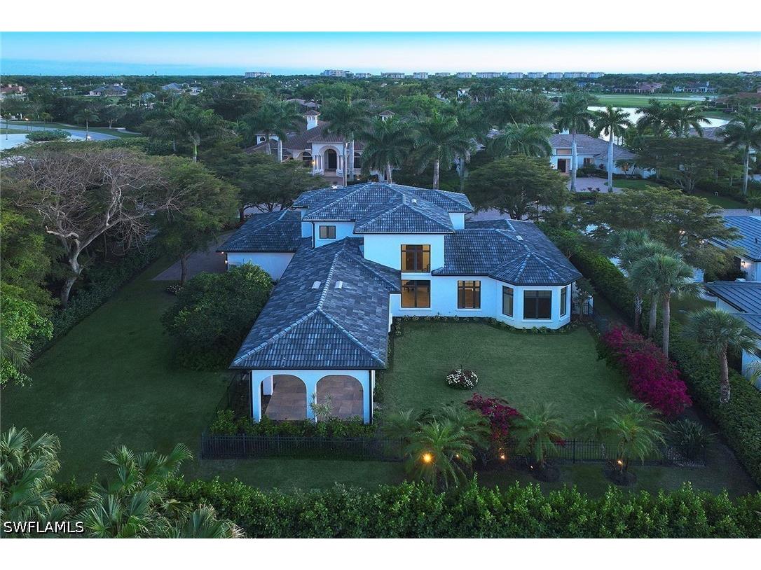 1609 Chinaberry Way Naples FL 34105 225075484 image39