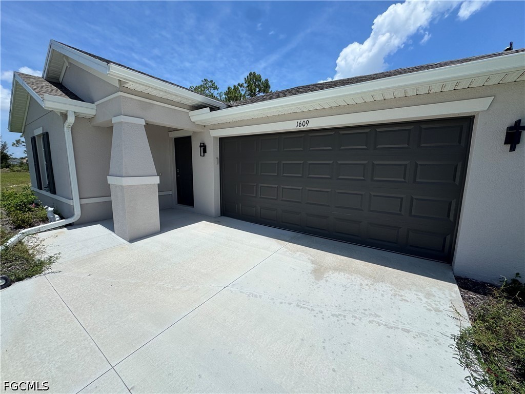 1609 NE 33rd Terrace Cape Coral FL 33909 2026026798 image3
