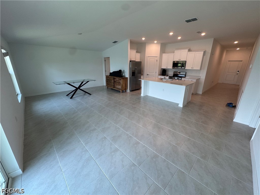 1609 NE 33rd Terrace Cape Coral FL 33909 2026026798 image8