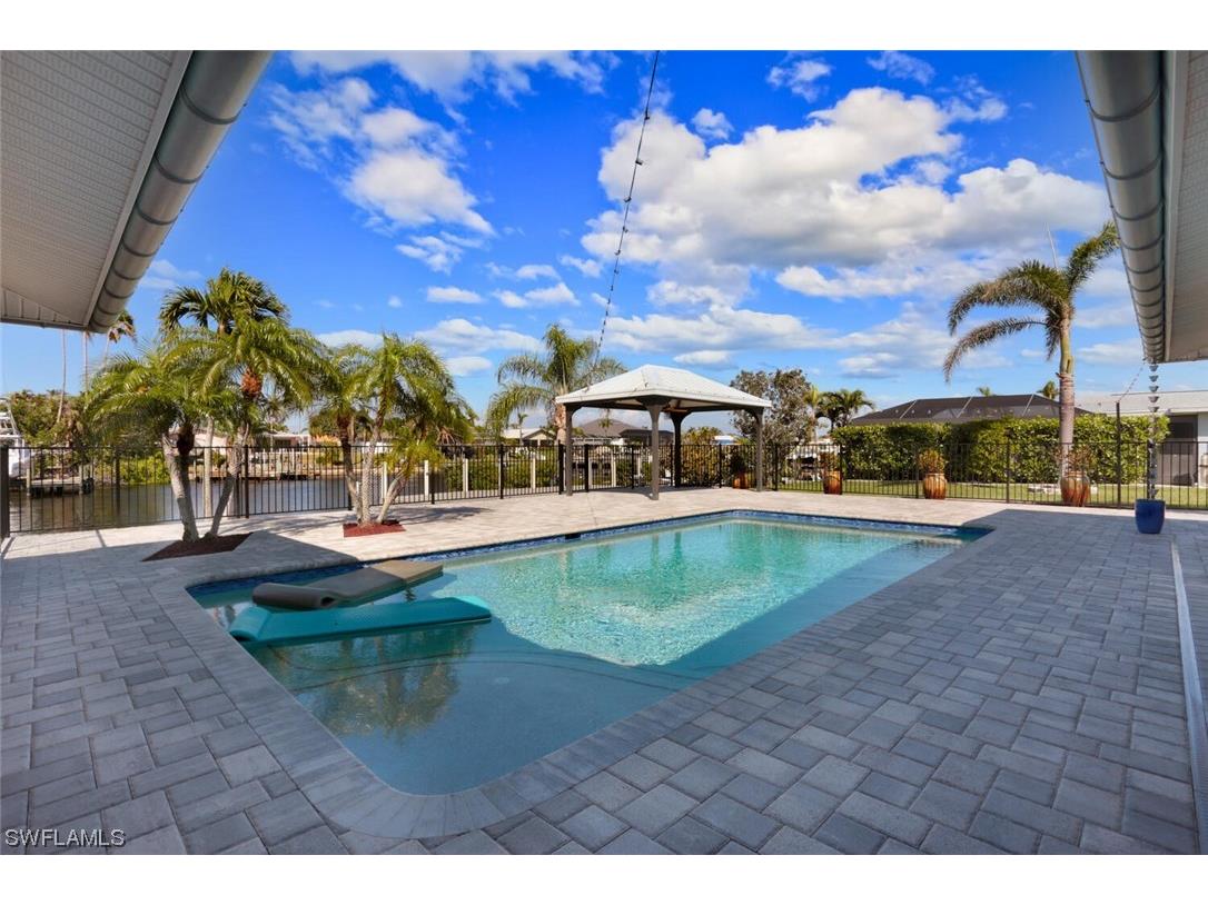 1609 SE 40th Terrace Cape Coral FL 33904 224000407 image1