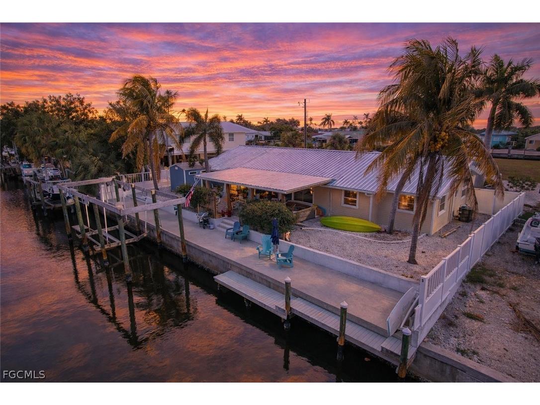 16091/093 Porto Bello Street Bokeelia FL 33922 224002620 image1