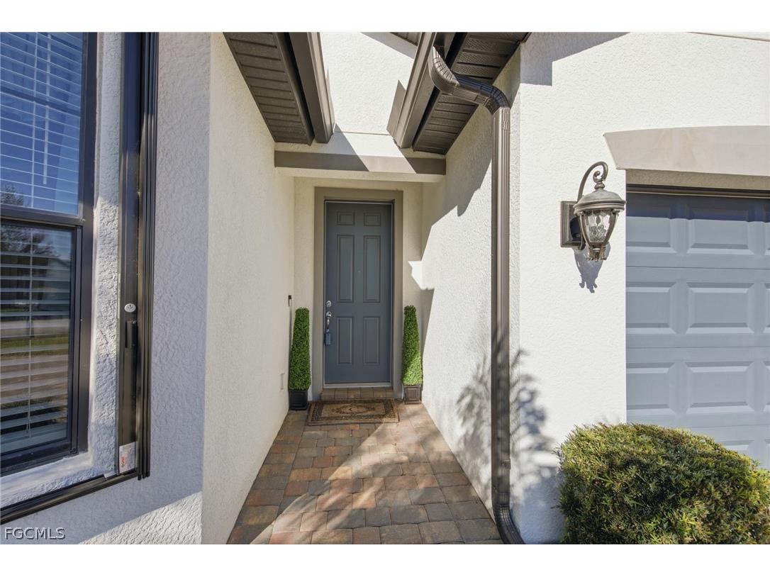 16091 Mistflower Drive Alva FL 33920 2026006994 image2