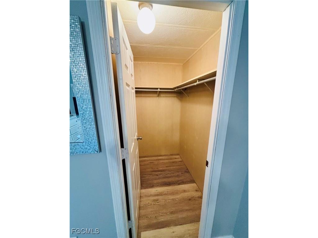 16091 Siesta Drive Fort Myers FL 33908 2025004688 image11