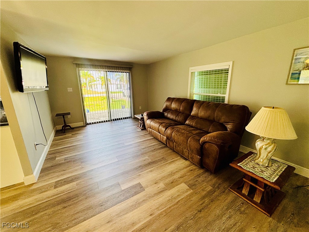 16091 Siesta Drive Fort Myers FL 33908 2025004688 image7