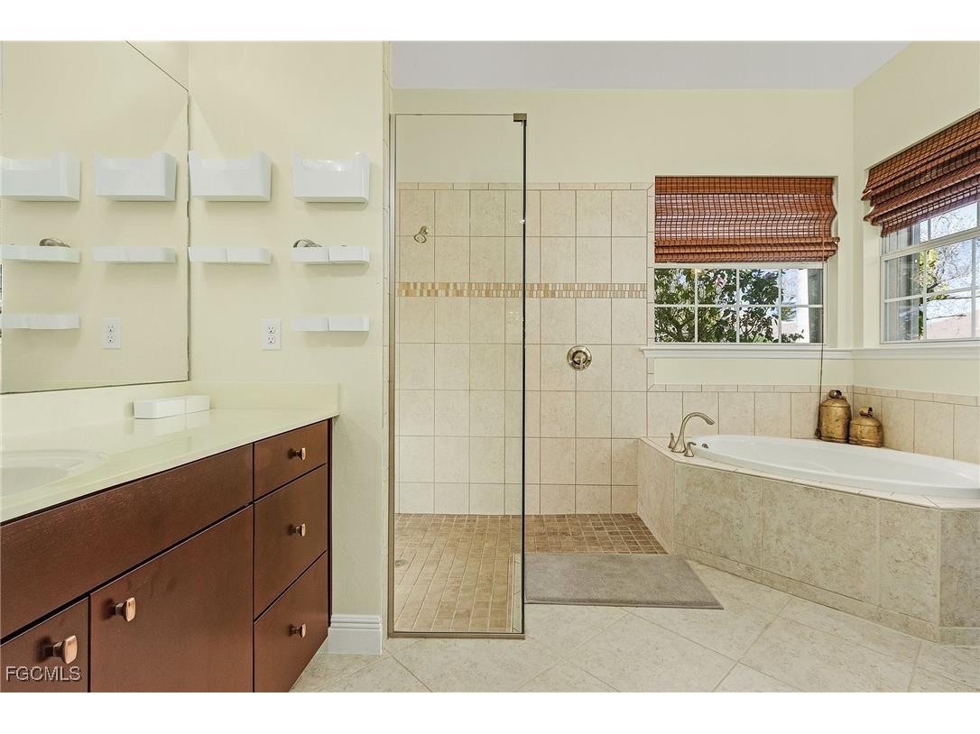 16097 Waterleaf Lane Fort Myers FL 33908 2025020597 image16