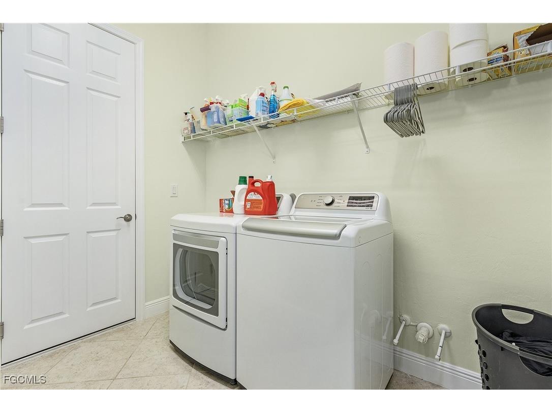 16097 Waterleaf Lane Fort Myers FL 33908 2025020597 image23