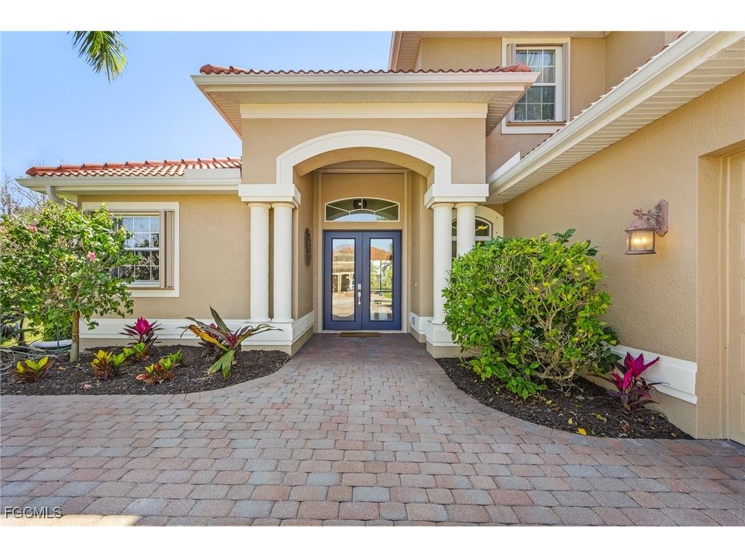 16097 Waterleaf Lane Fort Myers FL 33908 2025020597 image3