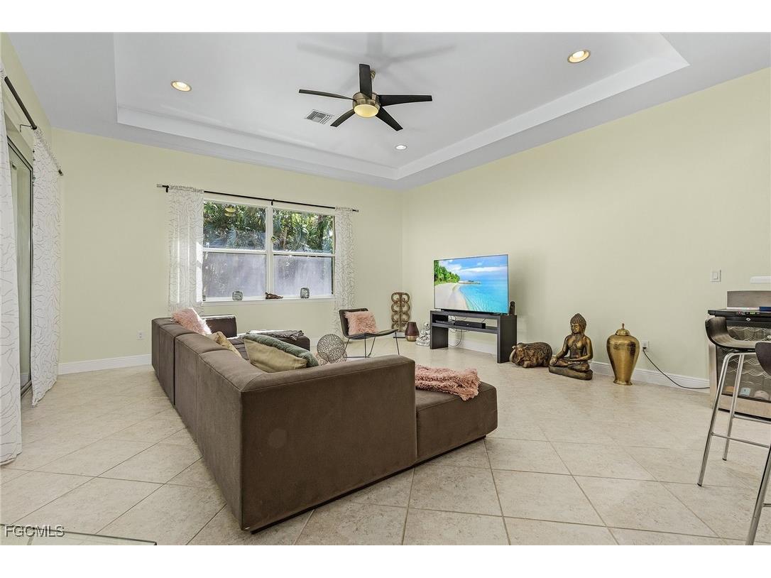 16097 Waterleaf Lane Fort Myers FL 33908 2025020597 image6