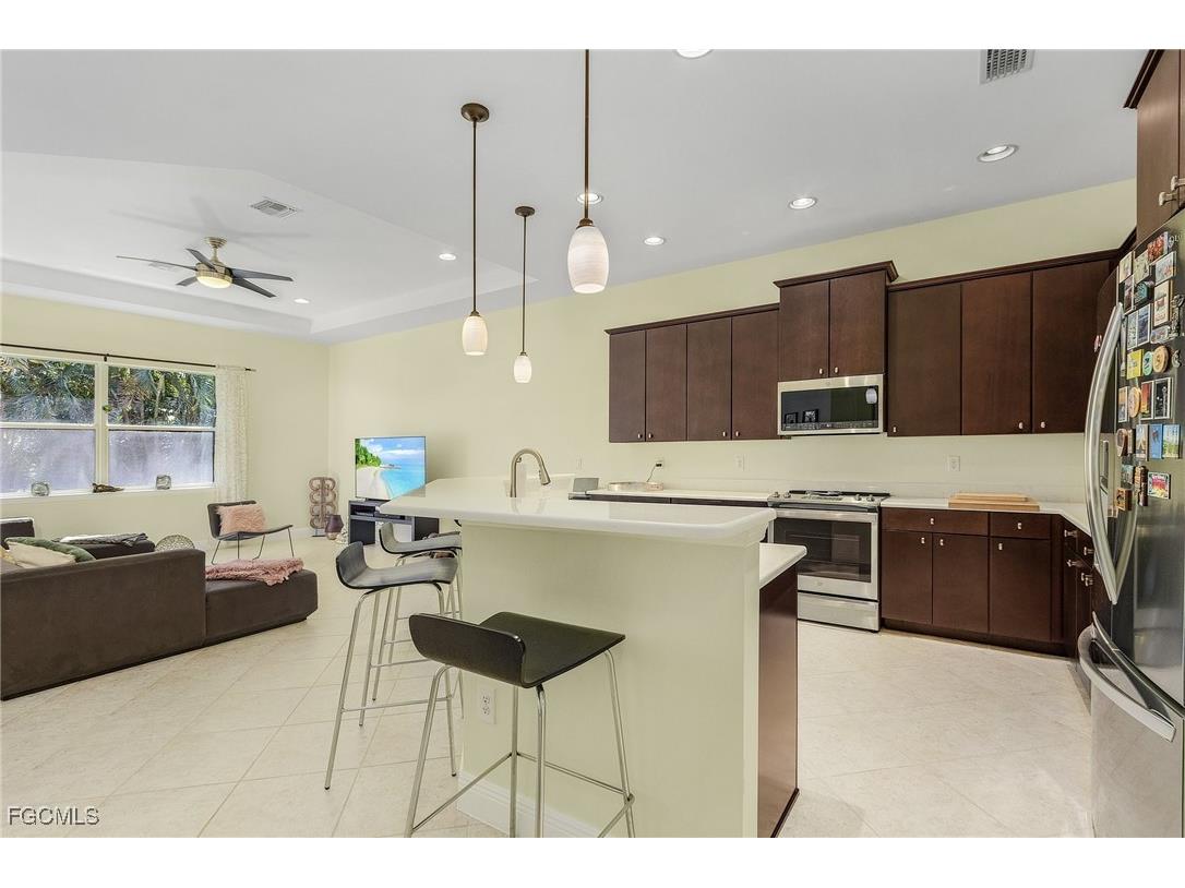 16097 Waterleaf Lane Fort Myers FL 33908 2025020597 image7