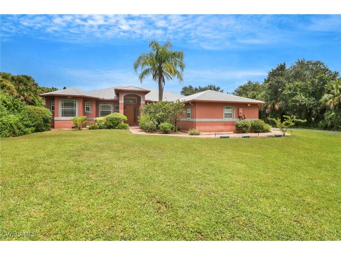 161 10th Avenue NW Naples FL 34120 224068138 image1