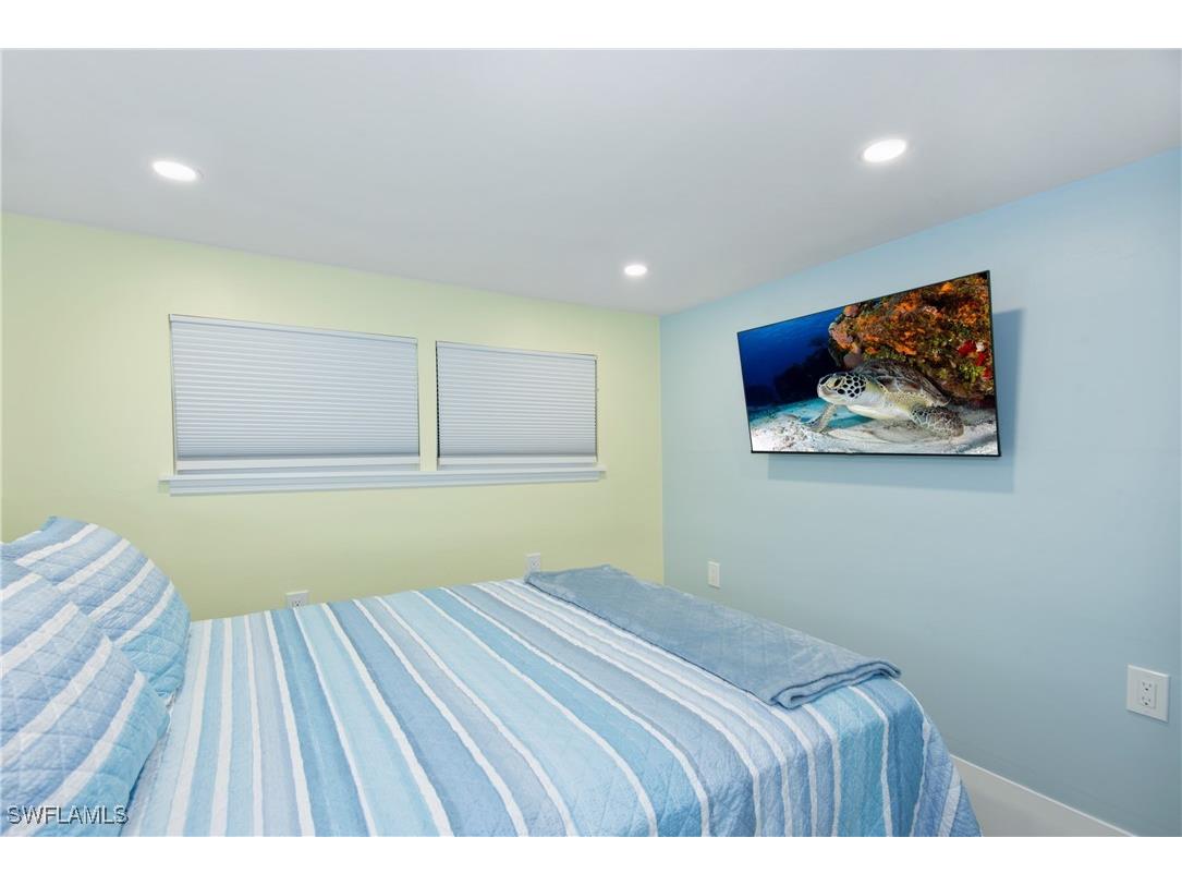 161 / 163 Mango Street Fort Myers Beach FL 33931 225077334 image34