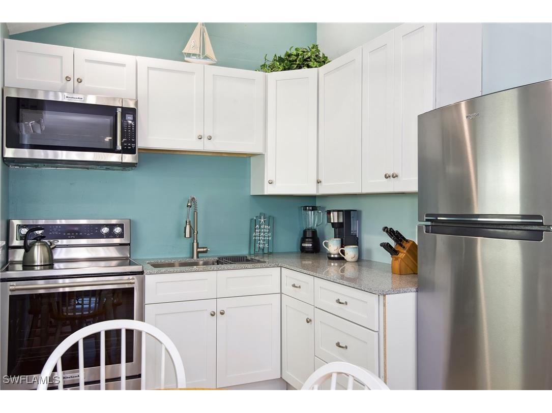 161 / 163 Mango Street Fort Myers Beach FL 33931 225077334 image40