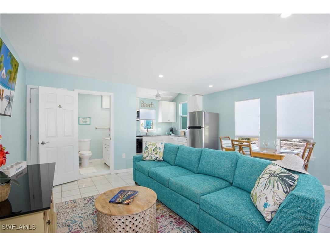 161 / 163 Mango Street Fort Myers Beach FL 33931 225077334 image8