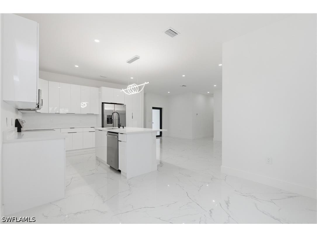 161 Blackstone Drive Fort Myers FL 33913 226021094 image5