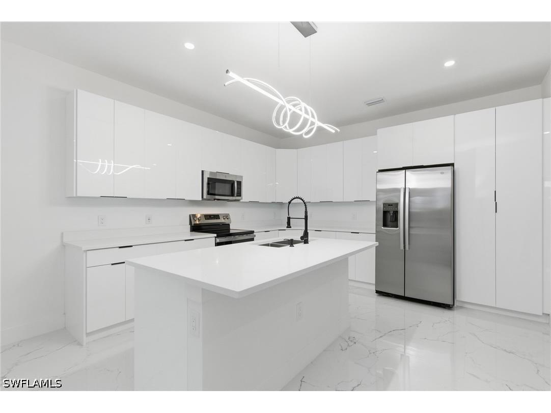 161 Blackstone Drive Fort Myers FL 33913 226021094 image6