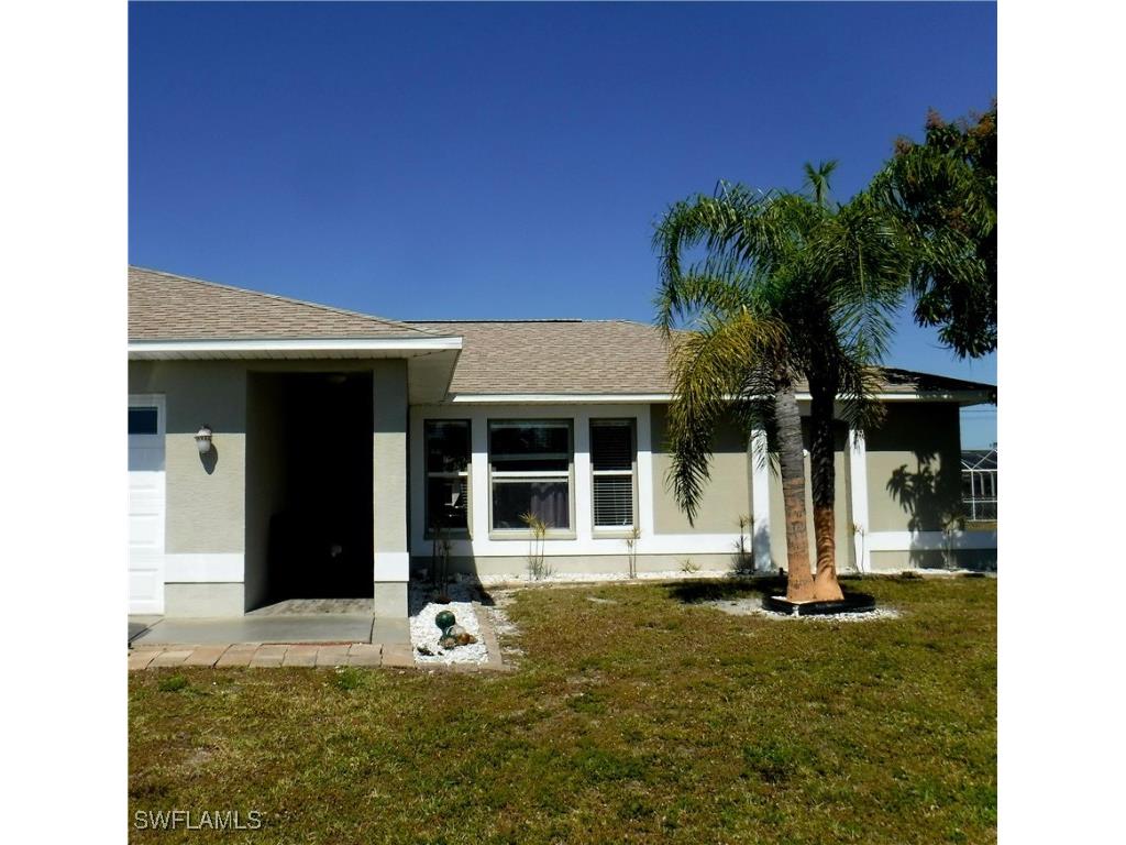 161 SE 18th Terrace Cape Coral FL 33990 224090812 image2