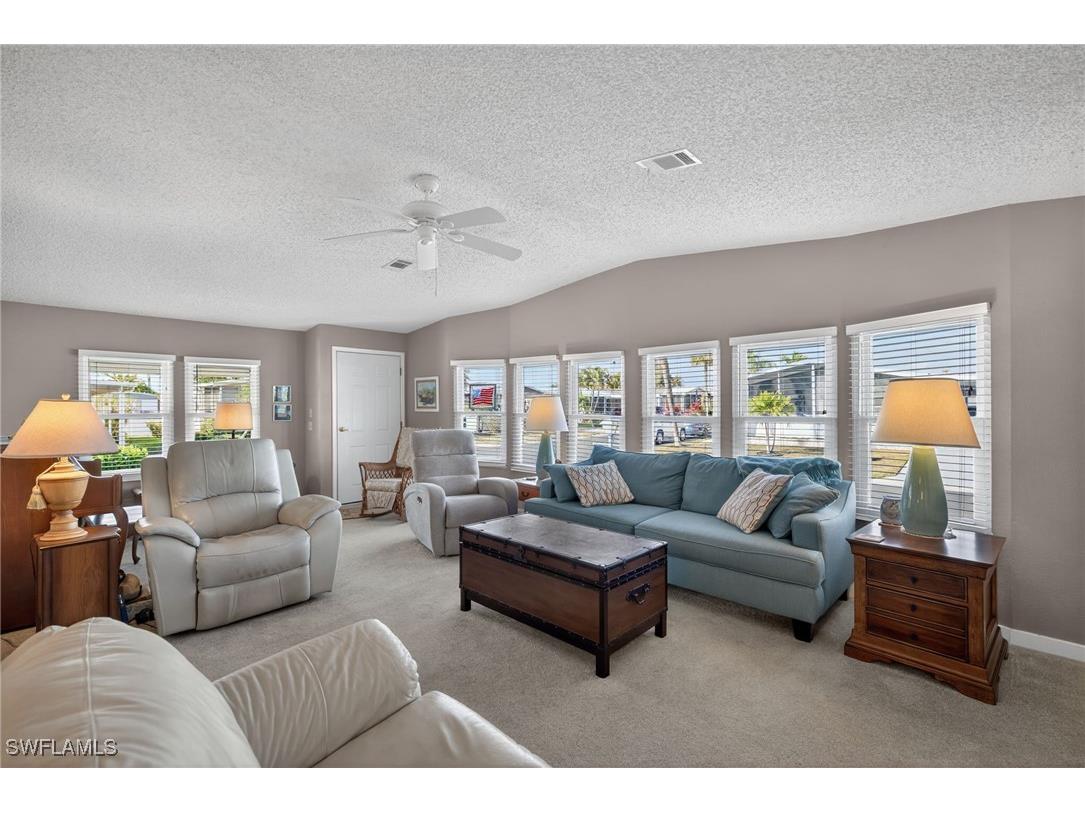 161 Seven Seas Way #161 Naples FL 34104 226003359 image1