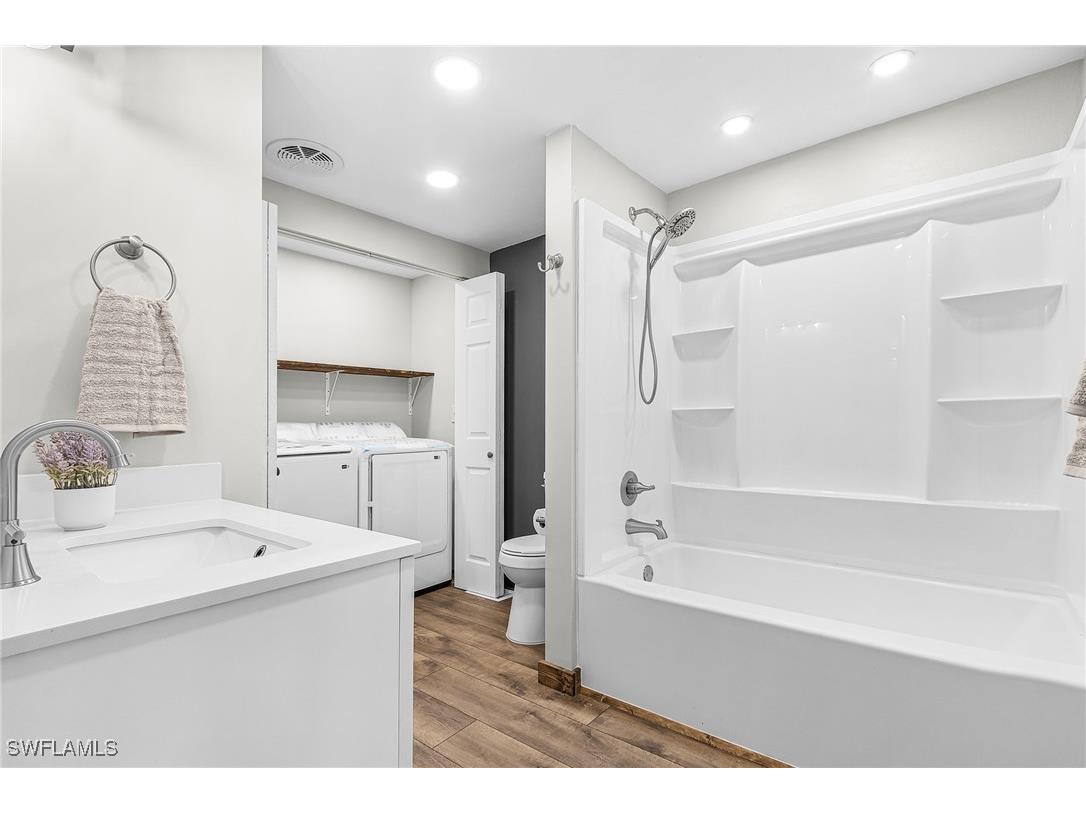 161 W Hampton Drive Fort Myers FL 33908 225072151 image16