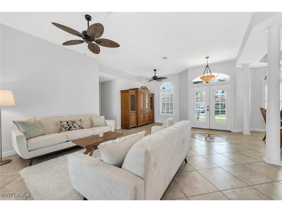 1610 Begonia Court Marco Island FL 34145 225012222 image3