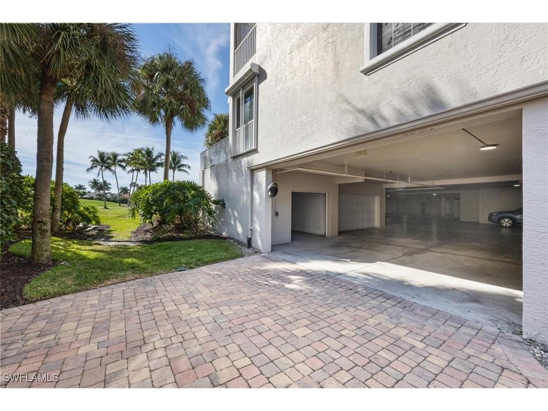 1610 Clermont Drive #I 201 Naples FL 34109 225084624 image4