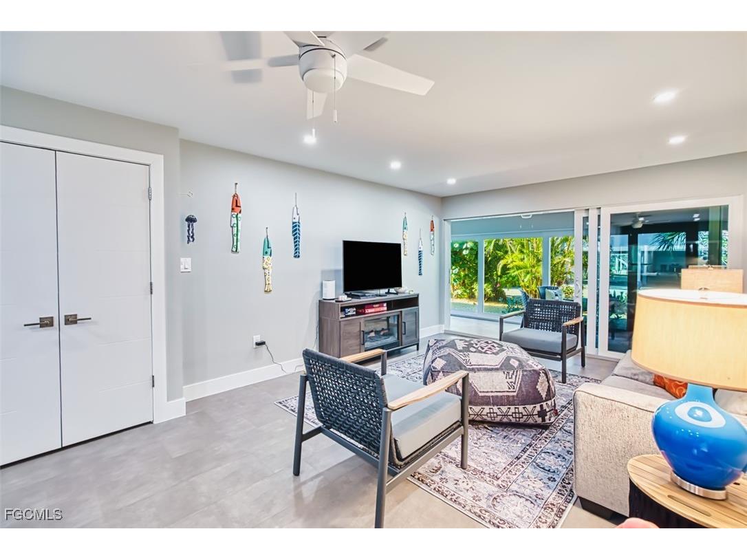 1610 Middle Gulf Drive #A3 Sanibel FL 33957 2025016532 image14