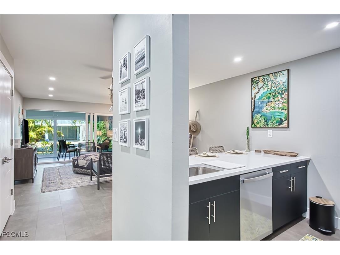 1610 Middle Gulf Drive #A3 Sanibel FL 33957 2025016532 image8