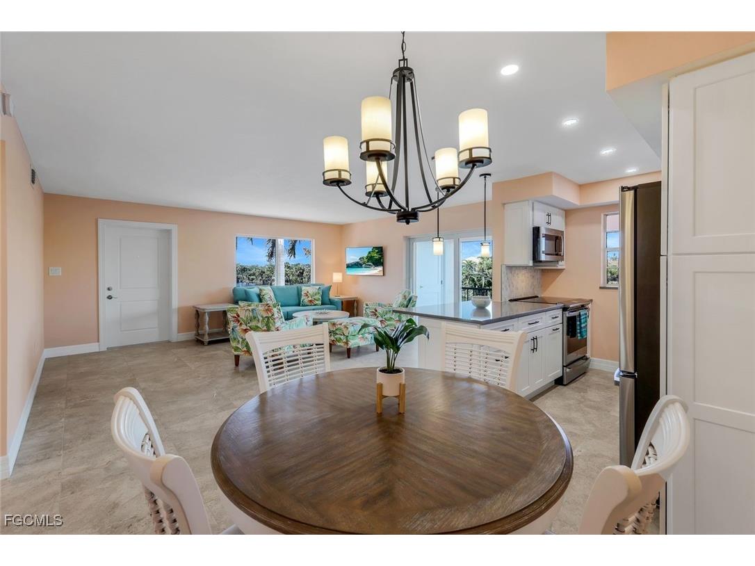 1610 Middle Gulf Drive #B3 Sanibel FL 33957 2025019769 image10