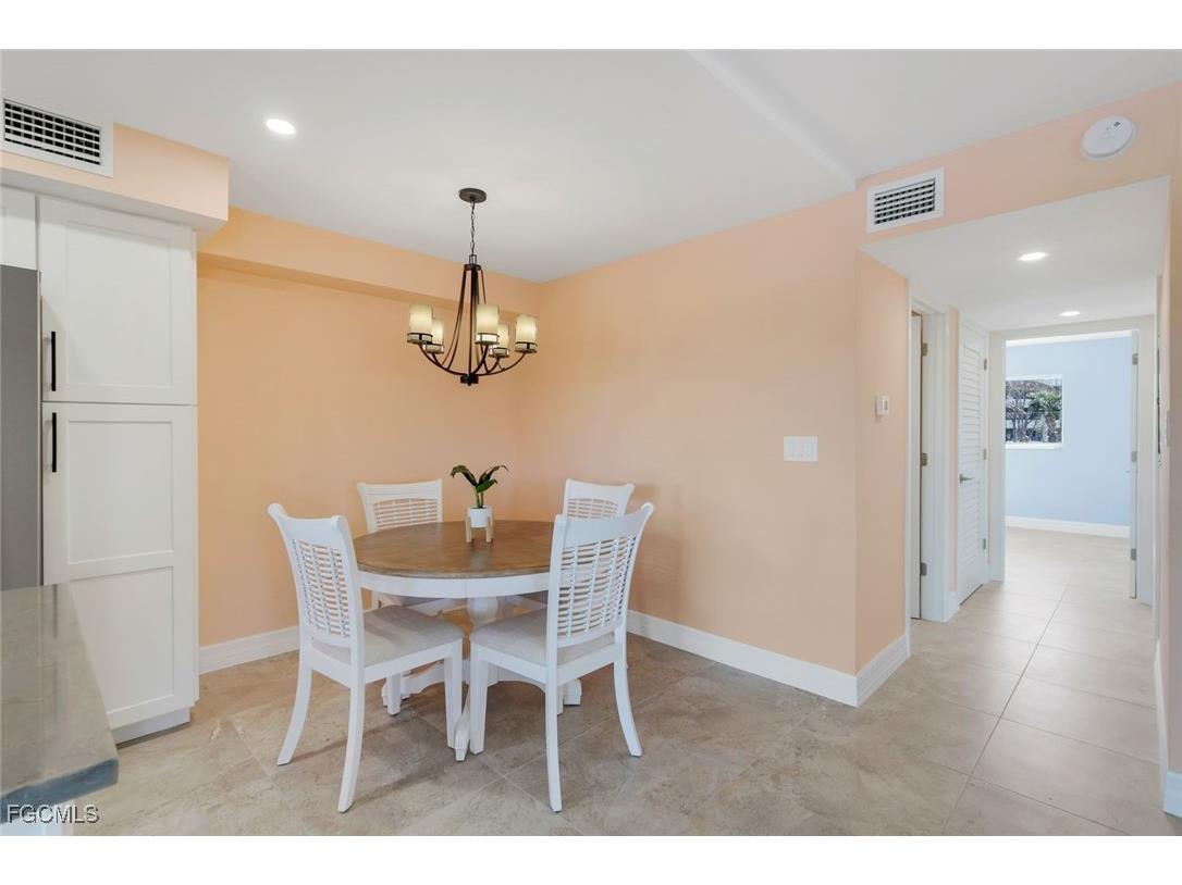 1610 Middle Gulf Drive #B3 Sanibel FL 33957 2025019769 image11